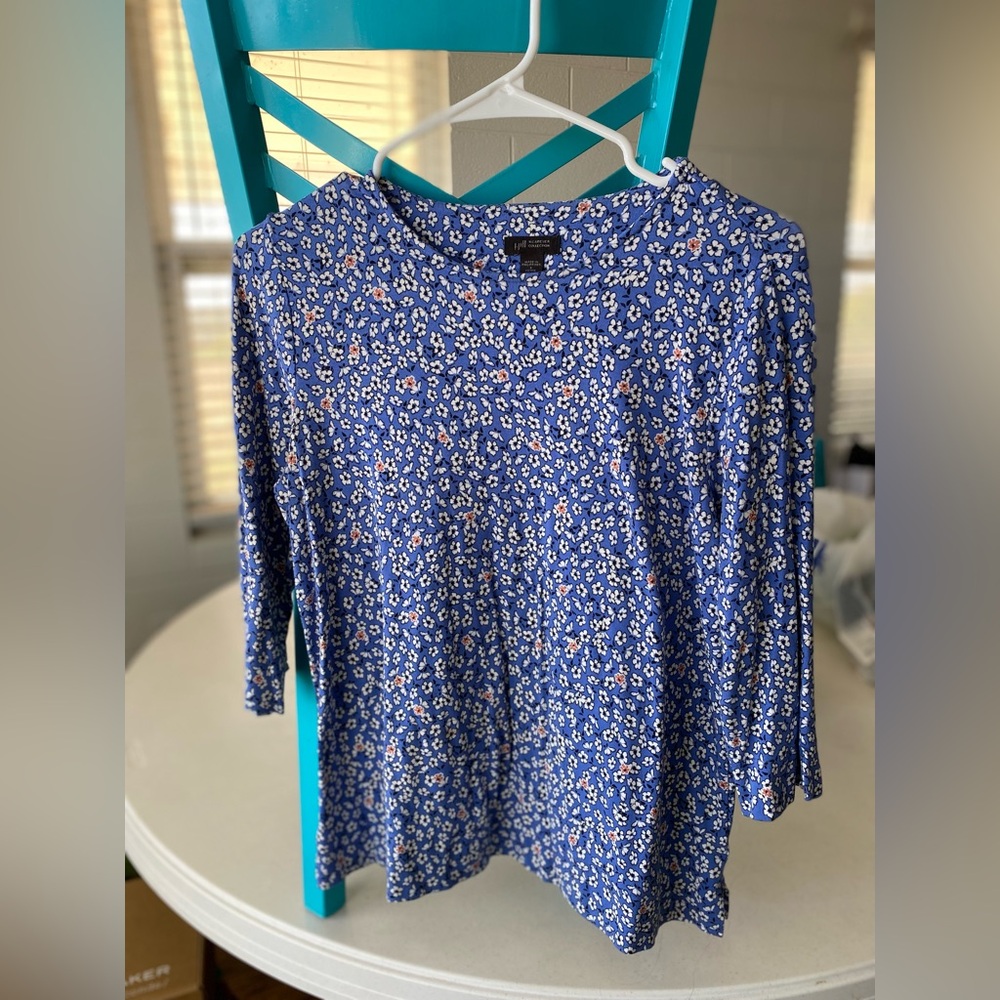 J.Jill 3/4 sleeve floral blouse.